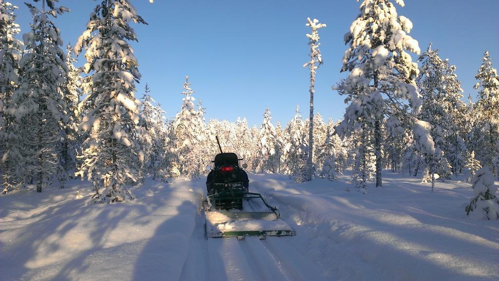 Keskikosken Lomamoekit Venajanjarvi Экстерьер фото